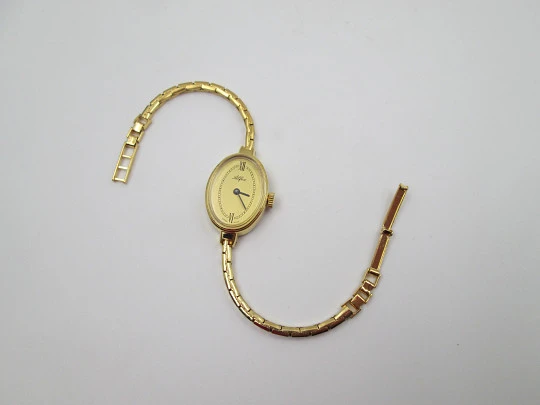 Alfex women's wristwatch. Gold plated and steel. Bracelet. Manual wind. Swiss. 1970's