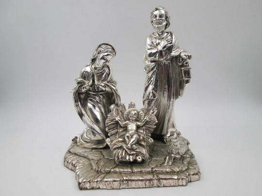 Birth of Jesus laminated sterling silver sculpture. Aurelio Alabardi. Italy. 1980's