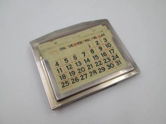 Deakin & Francis desk table calendar. Sterling silver and wood. 1930's