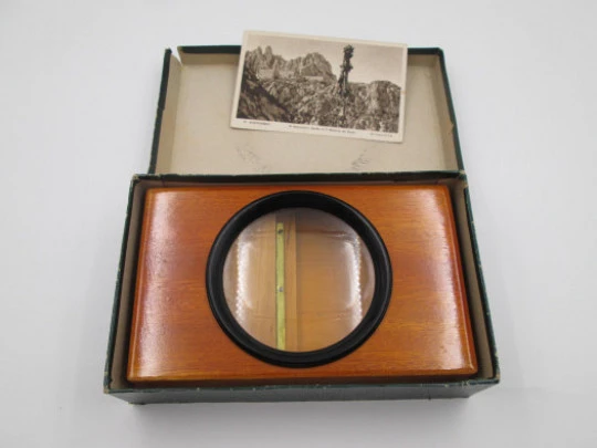 Desktop magnifying glass postcards and photos viewer. Mahogany wood and metal