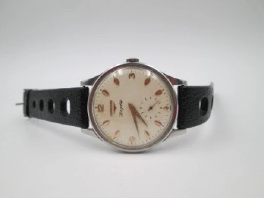 Longines Flagship. Manual wind. Stainless steel. Sub Second. Leather strap. 1960's