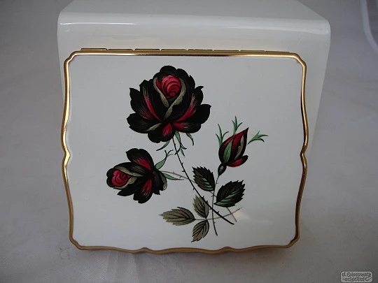 Musical powder compact. Golden metal. Stratton. Enamel. 1950's