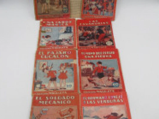 Nine illustrated children's stories. Marujita Collection. Molino publisher. 1940's. Spain