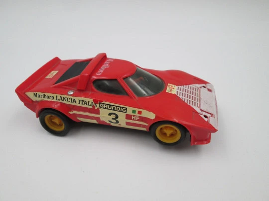 Scalextric slot car. Lancia Stratos Marlboro. Ref. 4055. Red and white. Exin. 1980's