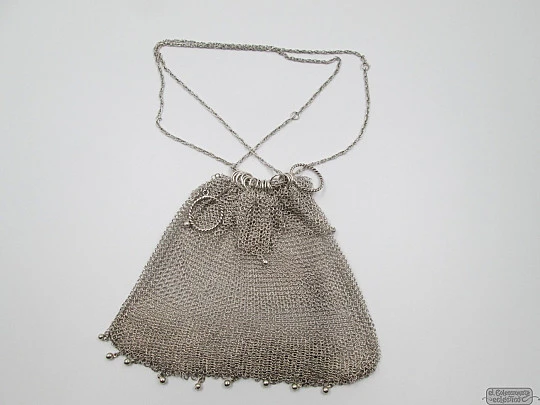 Sterling silver mesh finger bag. Rings and balls. Link chain. 1950's