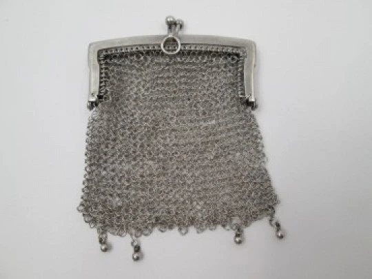 Sterling silver mesh purse. Rectangular clutch frame. Balls clasp. 1930's