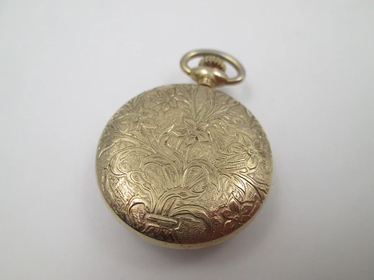 Thermidor women's pendant watch. Gold plated metal. Manual wind. Floral motifs. 1960's