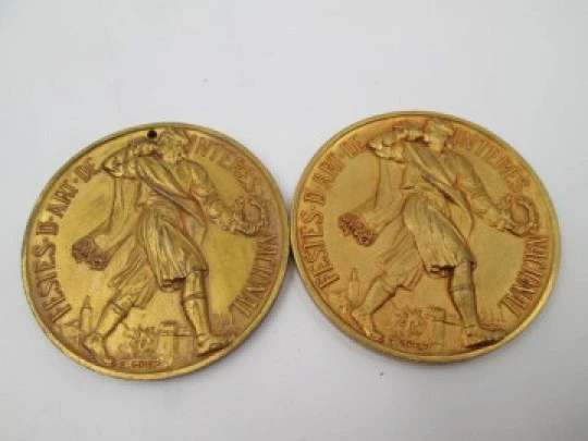 Two San Juan Alicante Bonfires medals. Golden bronze. E. Giner. 1959-1964