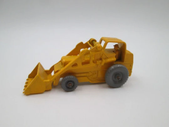 Weatherill hydraulic excavator. Lesney. Matchbox series No. 24. England. 1960's