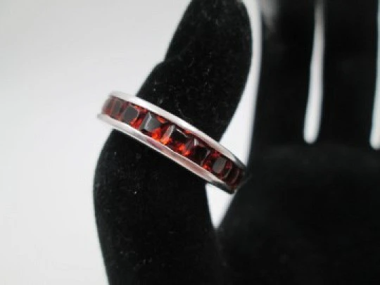 Women's ring. 925 sterling silver and orange faceted crystals